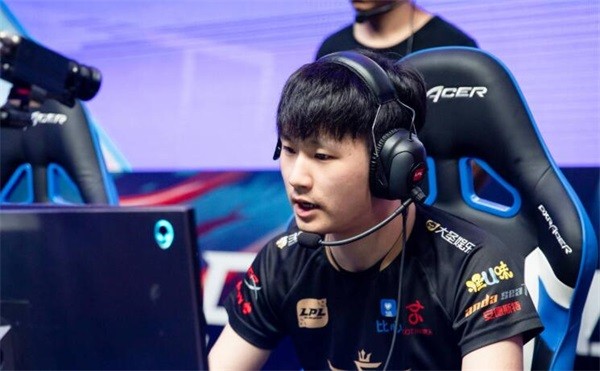 Kaiyun SportsKarsa新星爆冷表现惊艳，湖人未来可期！的简单介绍