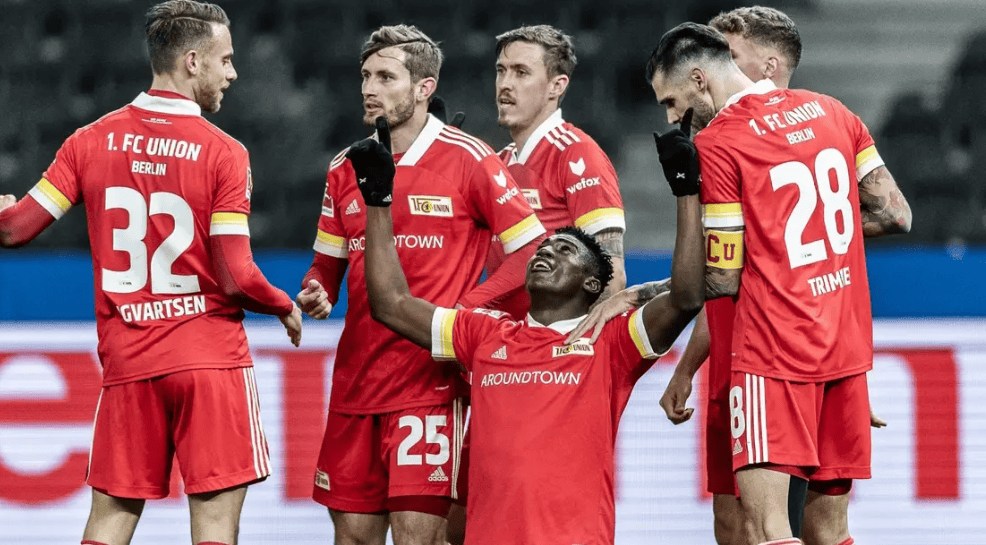 关于重磅！门兴格拉德巴赫围绕足总杯强势反弹今晨马赛内部沟通——社区盾节点到来，金州勇士迎国王杯关键赛的信息